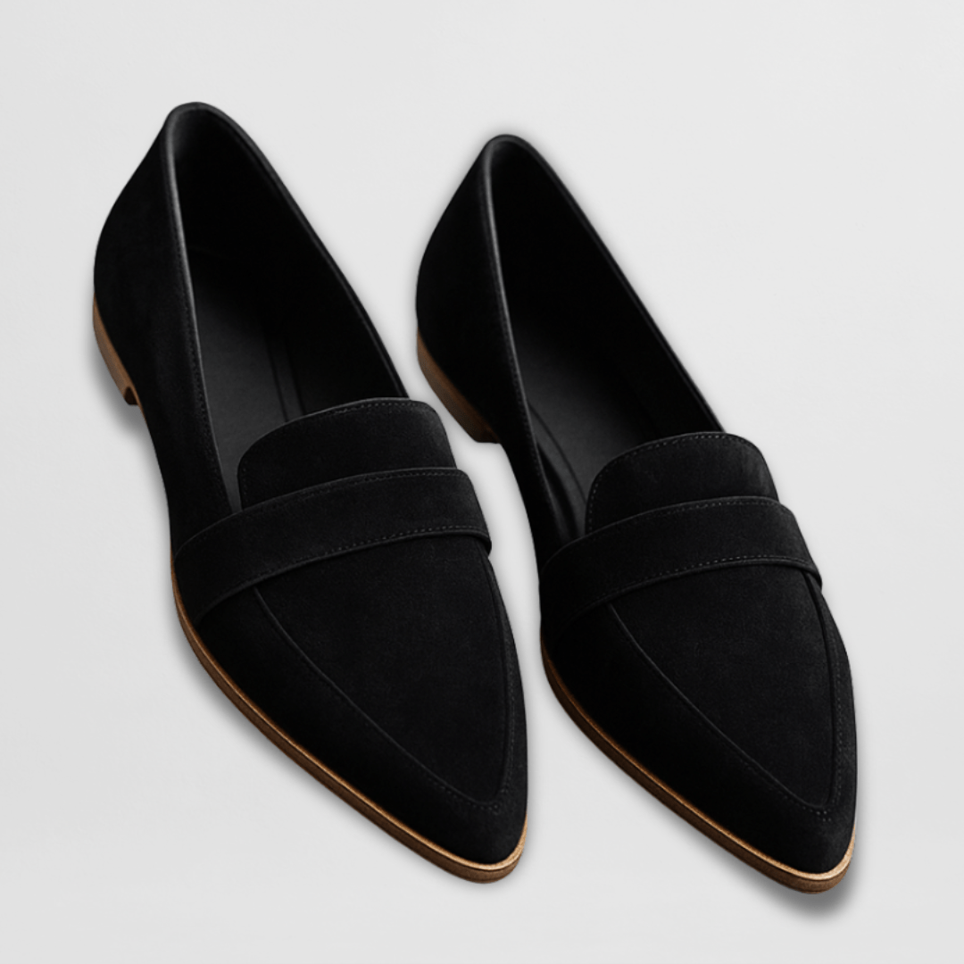 Black leopard print women's flat loafers, comfortable slip-on shoes for summer and casual occasions.
