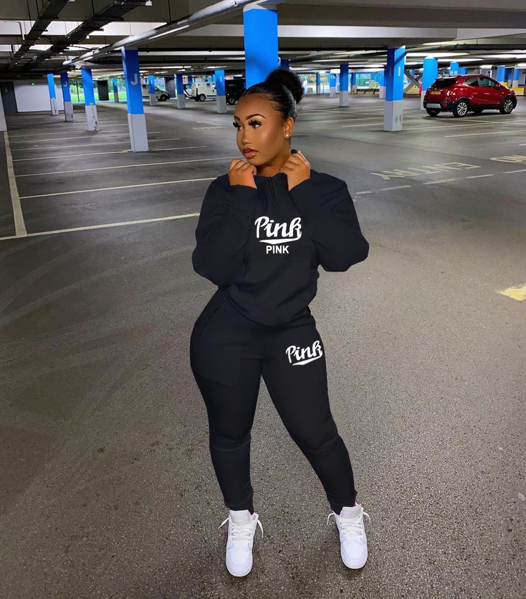 Comfy women's letter print tracksuit, ideal for loungewear or casual outfits.