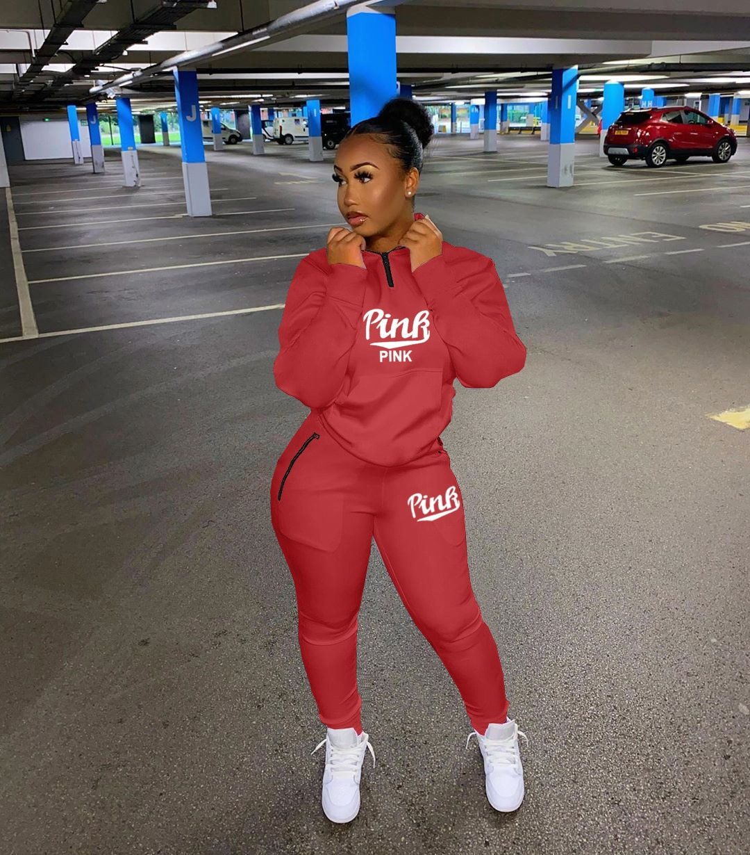 Athletic women's letter print two-piece tracksuit, perfect for activewear & leisure.