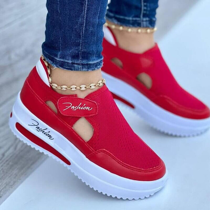 Easy-on women's fashion sneakers, lightweight and breathable mesh design for ultimate daily comfort.