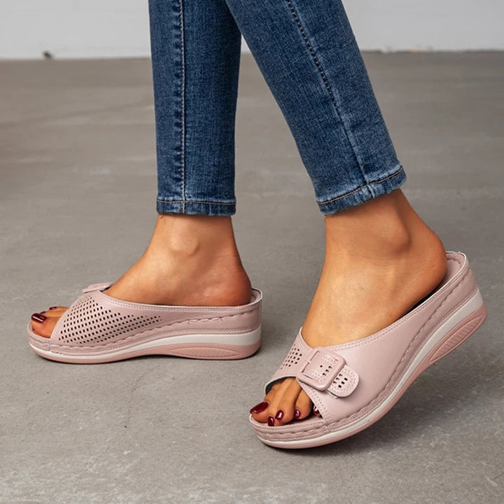 Stylish Lorena women's comfort shoes, offering wide fit, arch support & all-day foot pain relief.