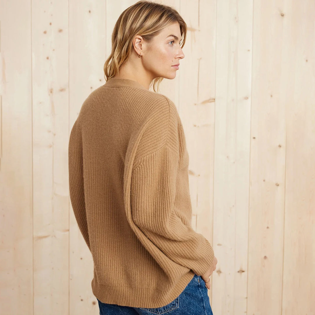 Elegant long sleeve open front cardigan for women, luxurious and comfortable.