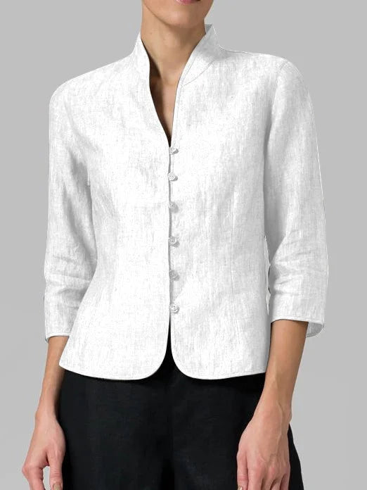 Smart casual women's 3/4 sleeve blouse, button front, suitable for office or daily wear.