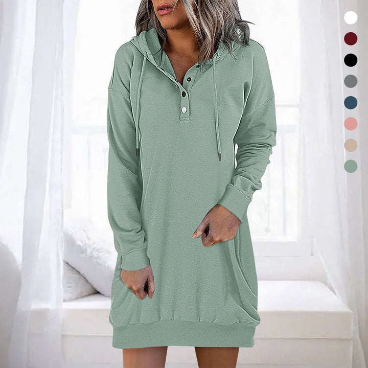 Effortless style with this women's relaxed fit long hoodie, ideal for loungewear or streetwear.
