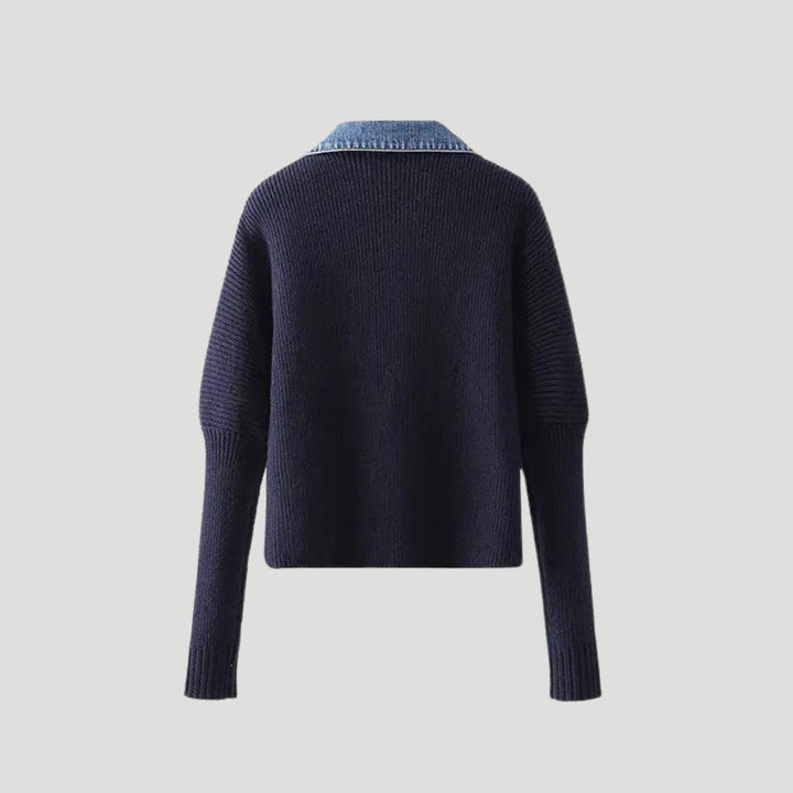 Casual women's spring layered button cardigan in navy, ideal for a stylish and comfortable look.