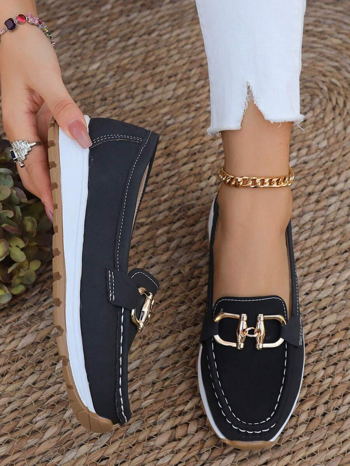 Women's non-slip orthopedic loafers for all-day comfort & support. Ideal walking shoes.