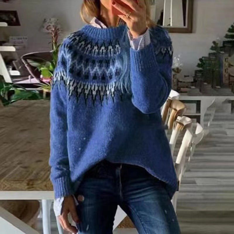 Casual wear women's sweater featuring a charming Nordic pattern for cold weather