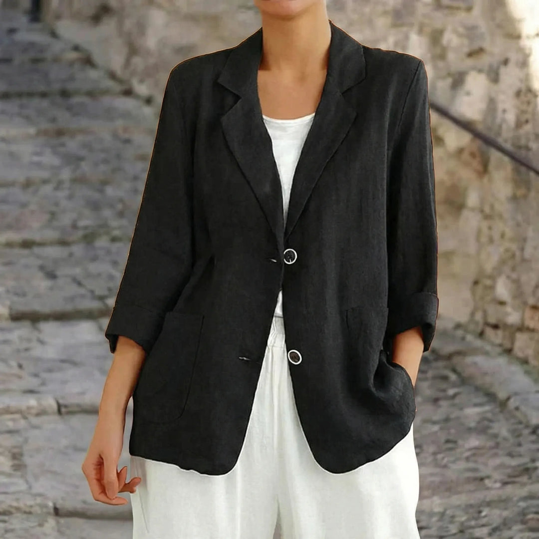 Women's Olivia relaxed fit blazer, perfect for effortless style and comfort.