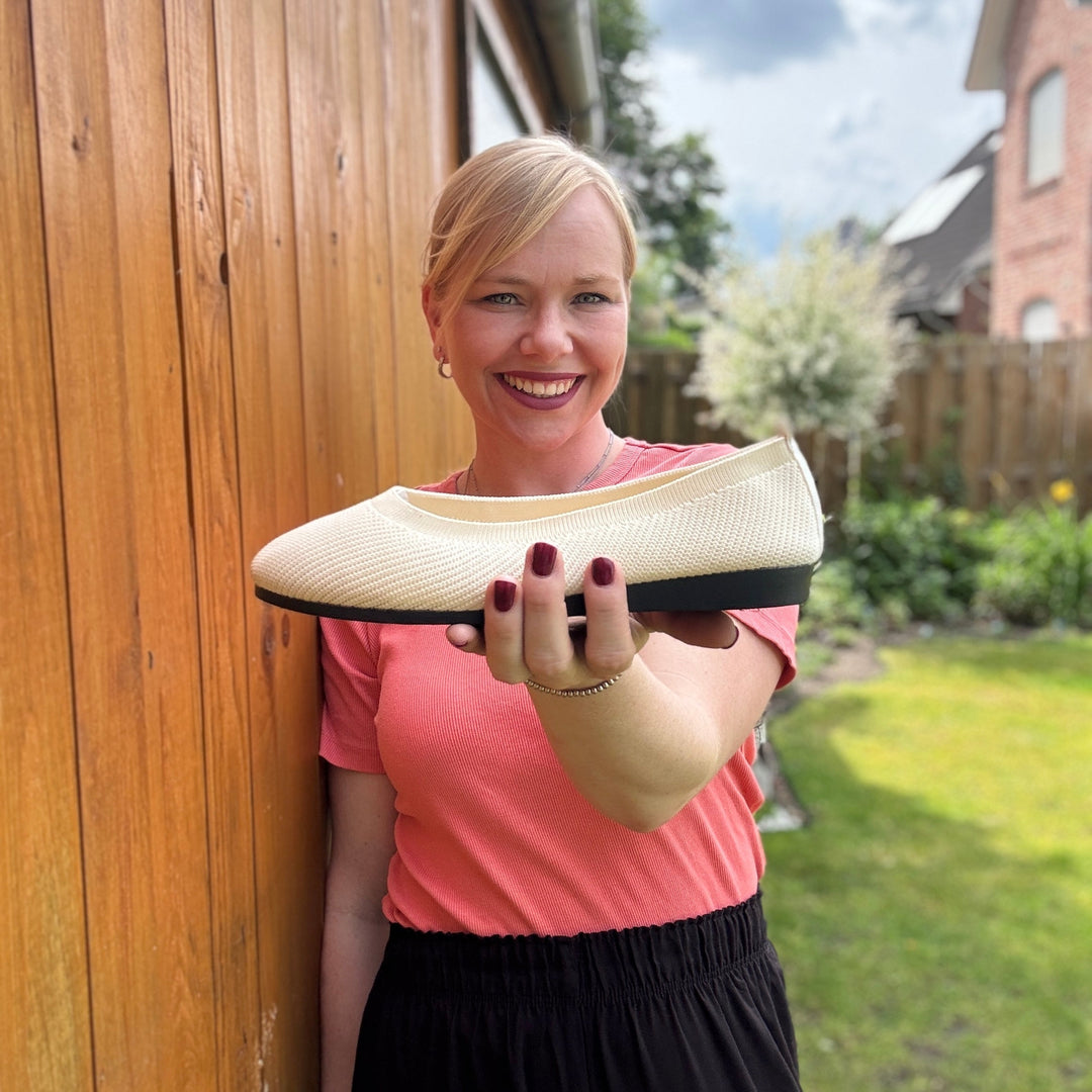 Melina orthopedic ballet flats for women with arch support, offering comfort & pain relief for everyday wear.