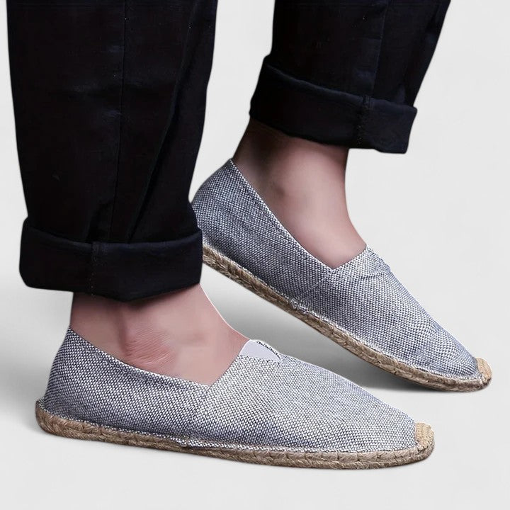 Elegant women's orthopedic espadrilles offering all-day comfort, ideal for casual or beach outings.