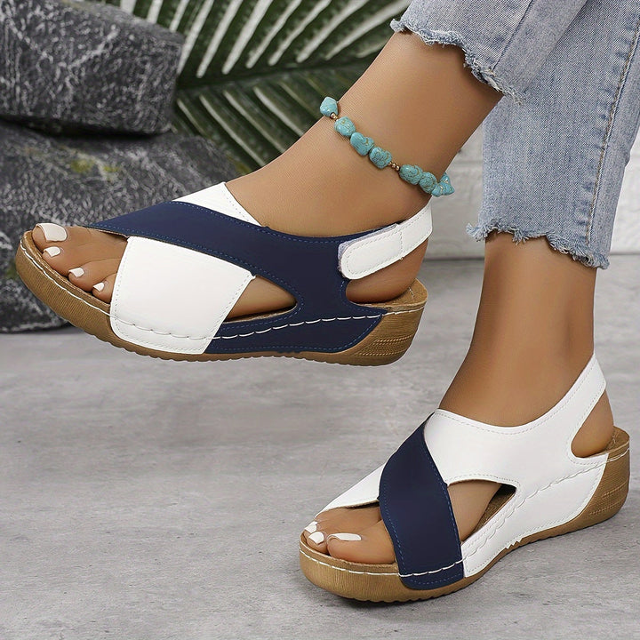 Women's orthopedic sandals with adjustable straps & arch support for ultimate comfort & foot pain relief.