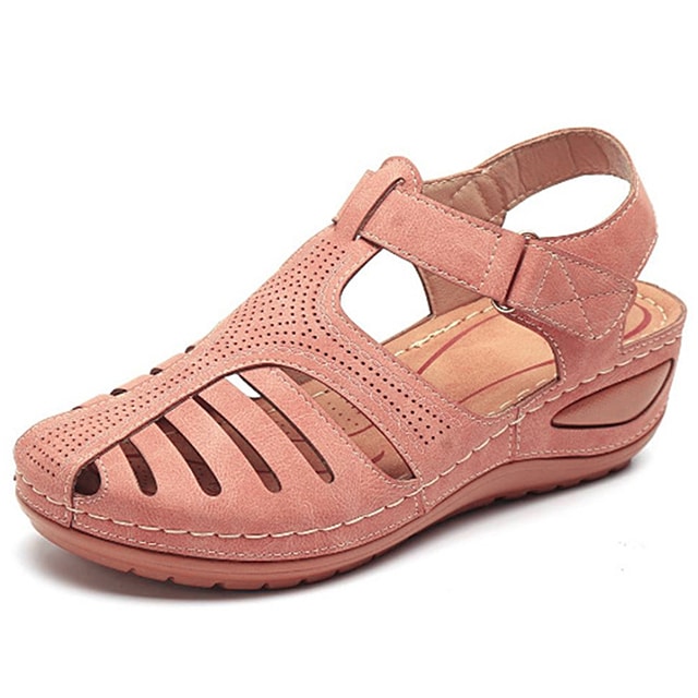 Adjustable women's orthopedic sandals with ergonomic arch support, perfect for summer comfort.
