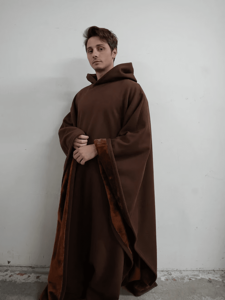 Effortlessly chic women's oversized calming hoodie, ensuring ultimate comfort & style.