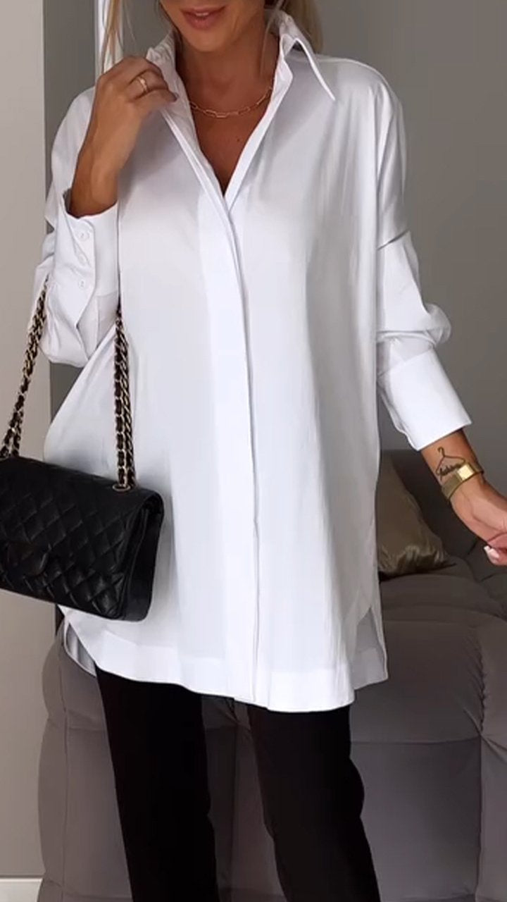 Women's oversized collar blouse, relaxed fit, perfect for comfortable chic style.