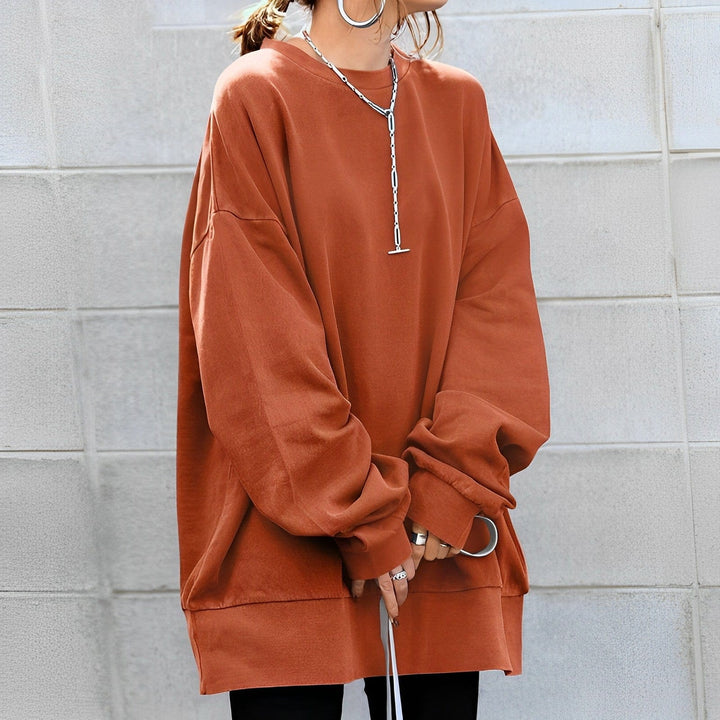 Relaxed fit women's dropped shoulder sweatshirt, perfect for loungewear or a stylish, comfortable casual outfit.