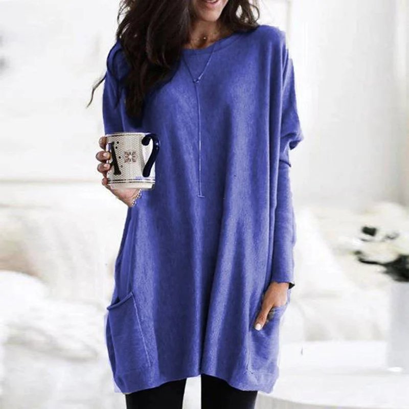 Fashionable women's oversized long sleeve tunic top with spacious pockets, perfect for fall casual.