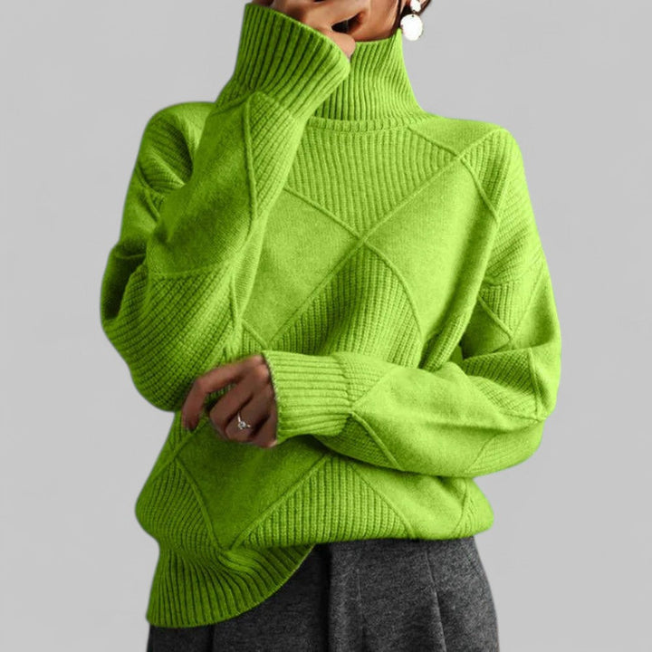 Casual women's oversized turtleneck sweater with a distinctive pattern for comfortable winter fashion.