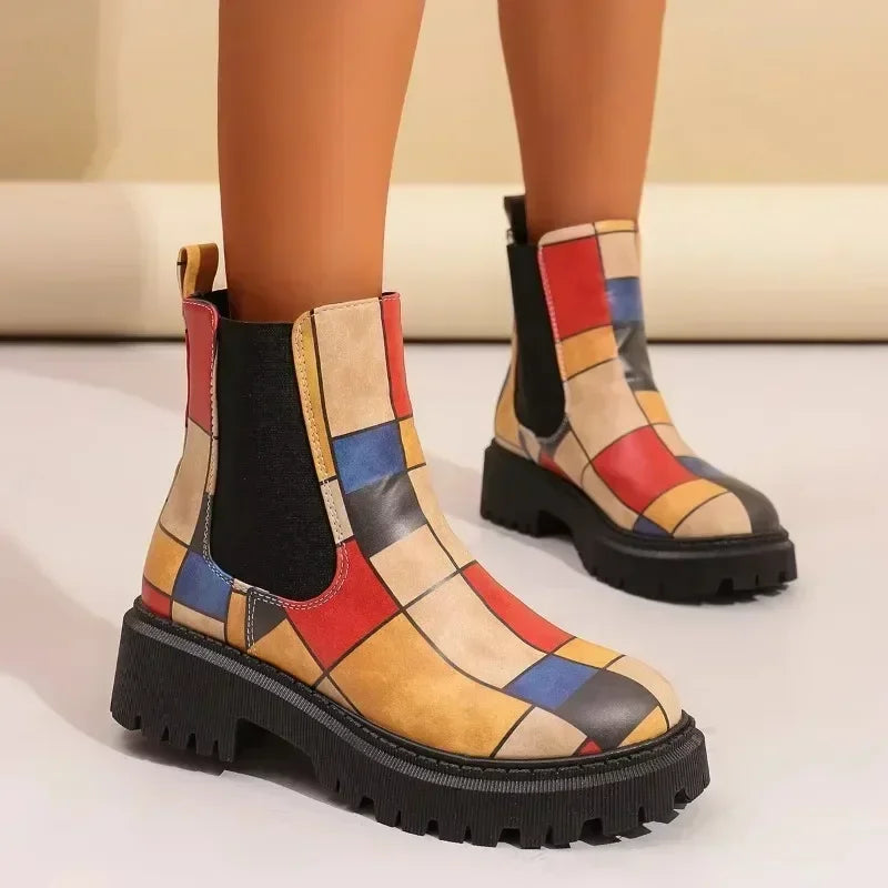 Everyday women's ankle boots with a chic patchwork design and orthopedic comfort features.