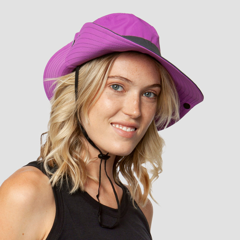 Breathable women's blue sun hat, UV protection, foldable for easy packing, outdoor accessory