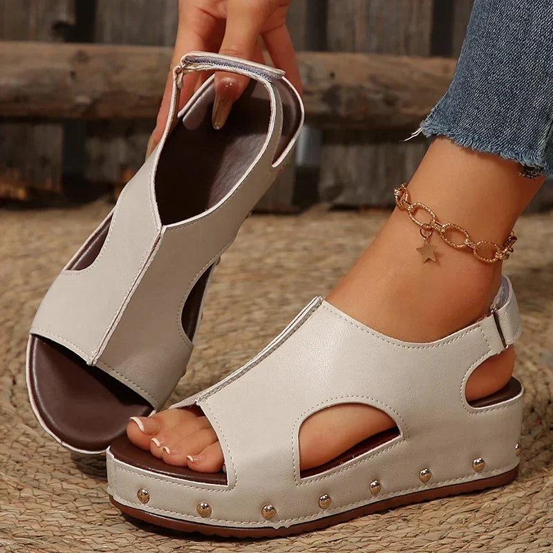 Chic slip-on women's platform sandals, offering elevated comfort and stylish casual summer footwear.