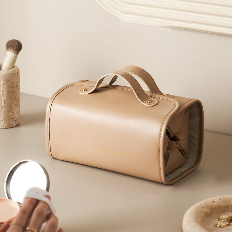 Zoomed-in texture of the high-quality waterproof PU leather used for the cosmetic travel bag