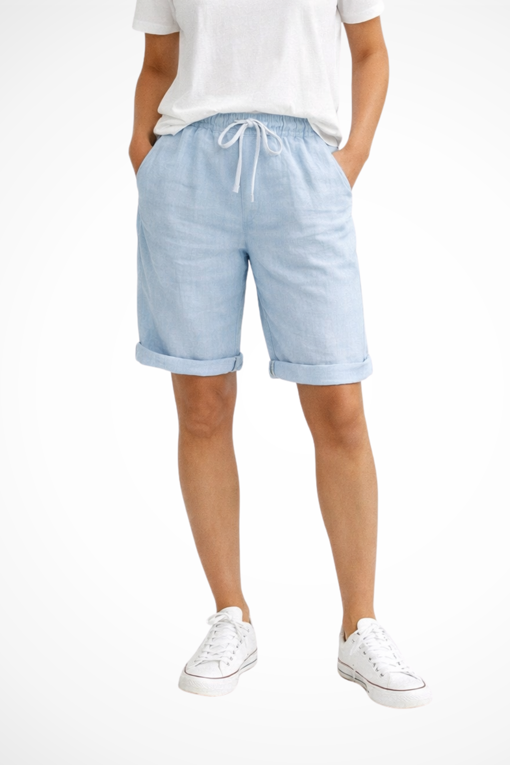 Stylish women's casual summer shorts with an adjustable drawstring waist, ideal for beach days or relaxed outings.