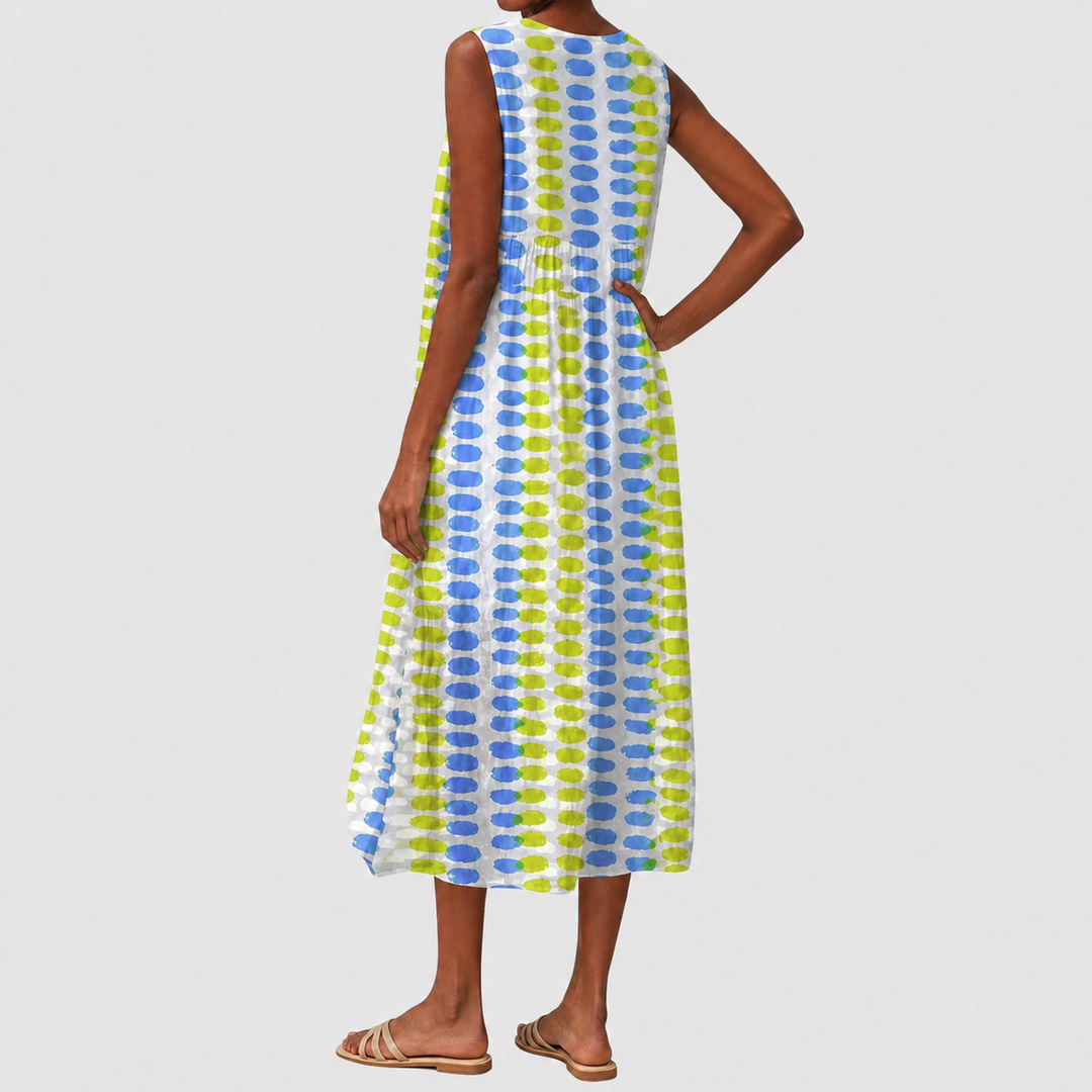 Stylish women's sleeveless comfort dress, knee-length relaxed fit for casual and everyday fashion.