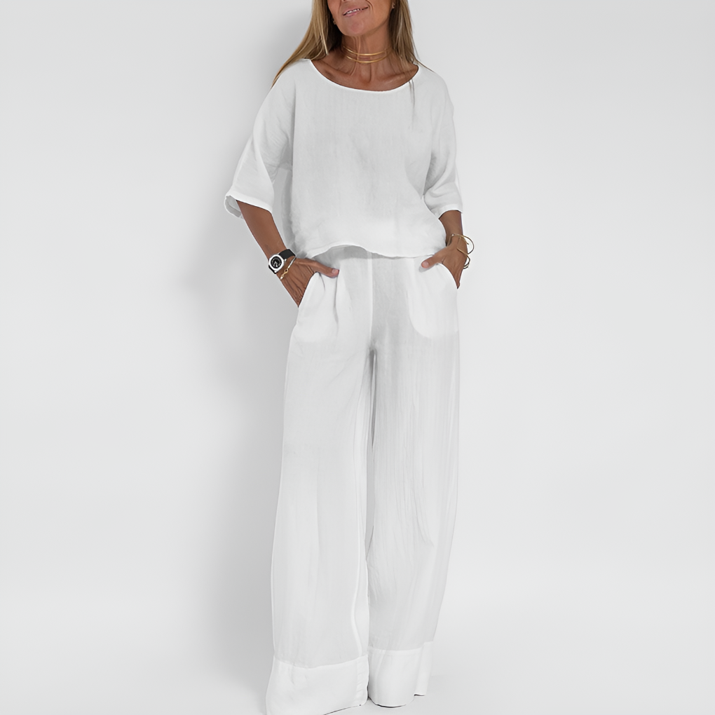 Effortless women's two-piece set, relaxed fit loungewear with wide-leg pants. Breathable and comfortable for summer outfits.