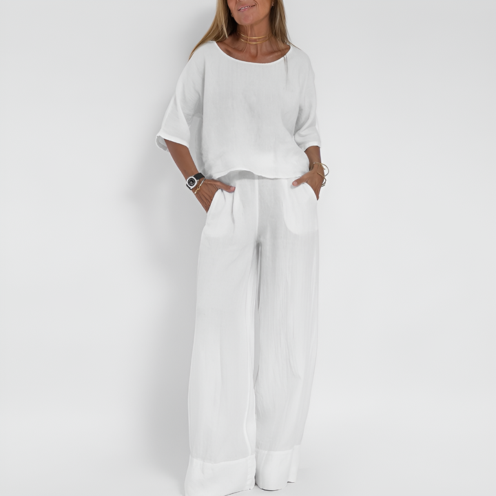 Effortless women's two-piece set, relaxed fit loungewear with wide-leg pants. Breathable and comfortable for summer outfits.