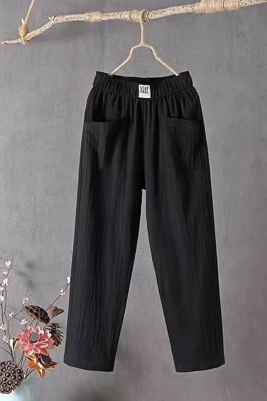 Lightweight women's relaxed wide-leg pants, perfect for comfortable and stylish summer fashion. Loose fit.