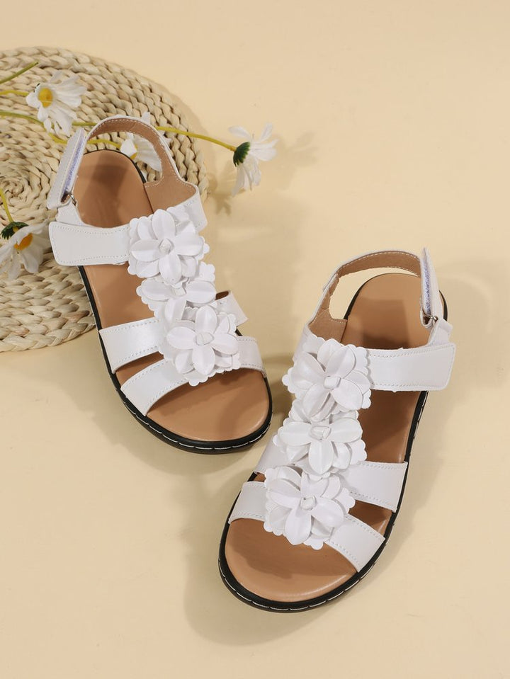 Women's retro Roman gladiator sandals with comfortable wedge heel, perfect for summer style.
