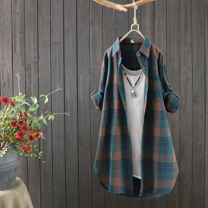 Women's Rowen loose-fit checked long blouse, perfect for casual fall fashion. Versatile plaid shirt.