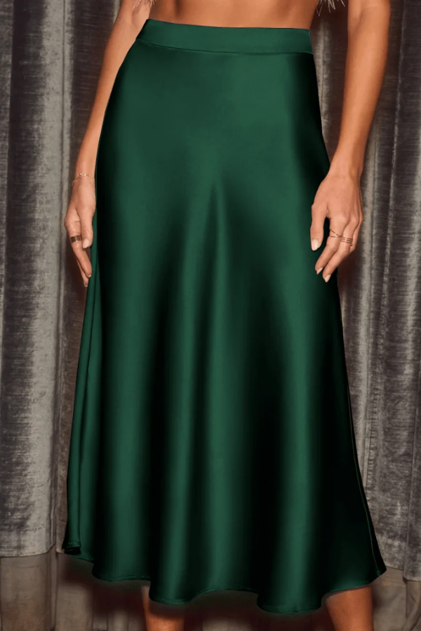 High-waisted A-line midi skirt for women, offering effortless style and versatile fashion.