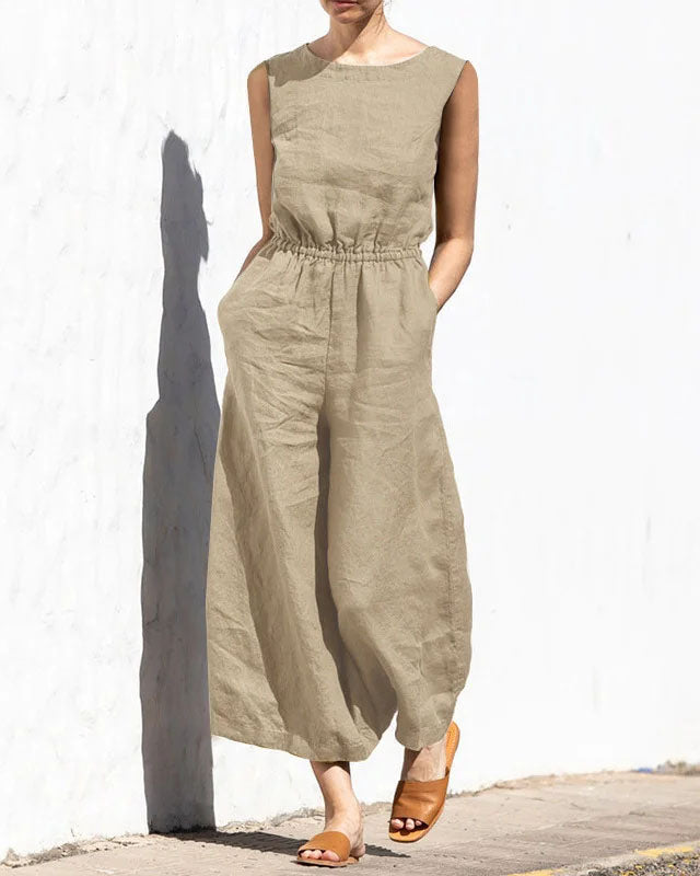 Versatile women's one-piece jumpsuit with wide leg. Sleeveless design for chic, effortless style.