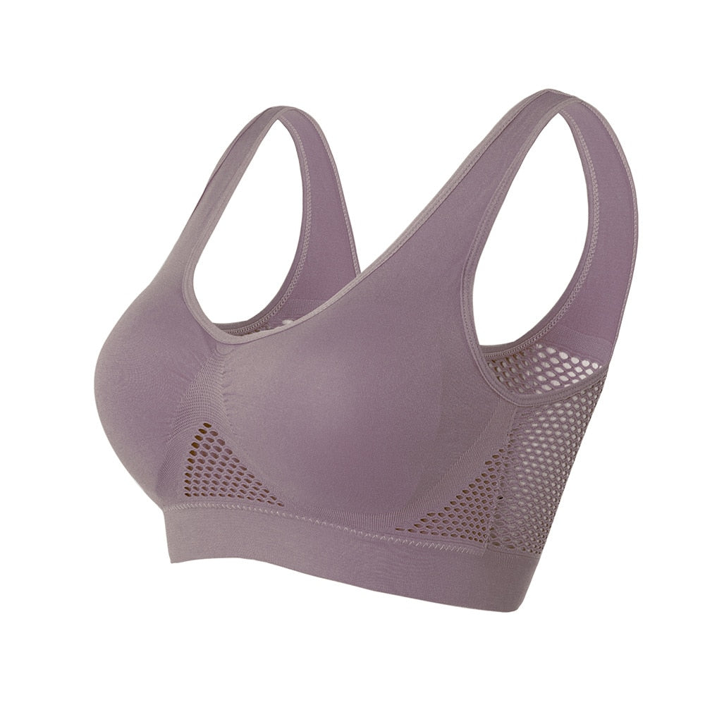 Sofia women's breathable sports bra, mesh design for medium support gym workouts.