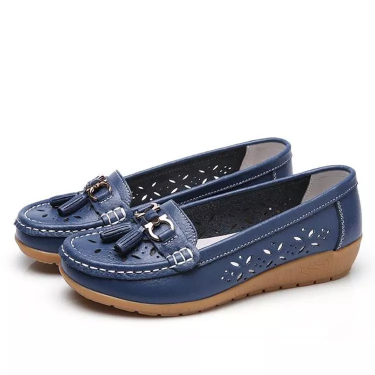 Lightweight breathable women's moccasin sandals, essential summer footwear.