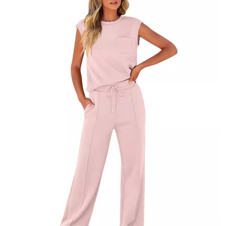 Women's summer lounge set, featuring a soft, relaxed fit for ultimate casual comfort.