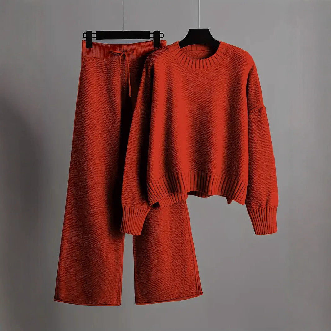 Women's Solara lounge set: relaxed two-piece outfit with wide-leg pants & cropped top for casual chic comfort.