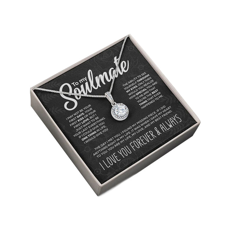Sparkling soulmate round pendant necklace, a symbol of love, silver for women's gifts.