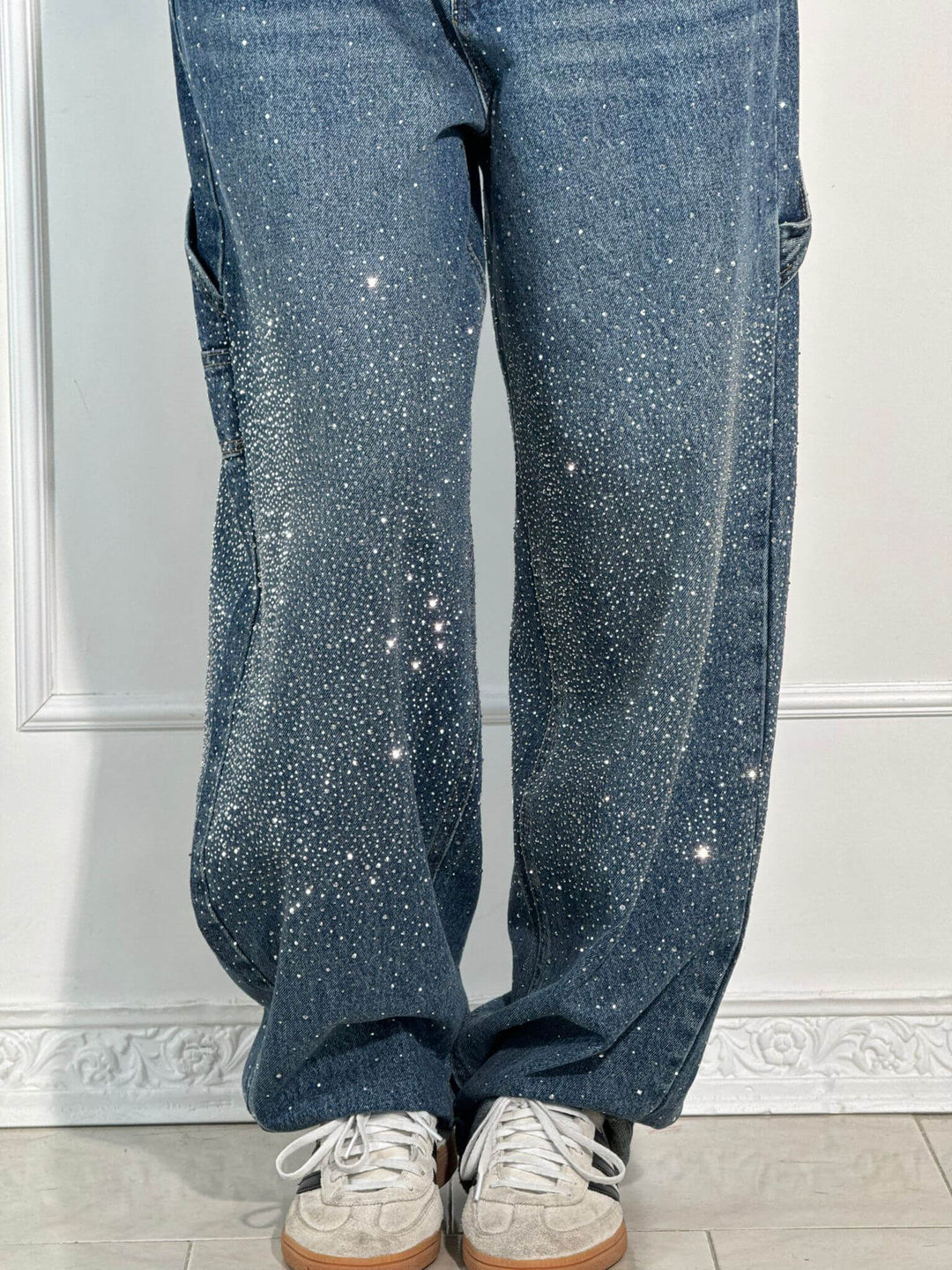 Spring fashion women's flowy pants, offering maximum comfort with a chic wide leg cut.
