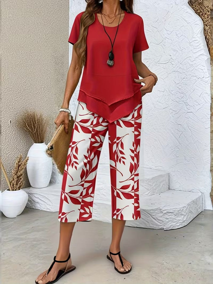 Chic women's two piece leaf print outfit, ideal for a stylish and comfortable summer look.