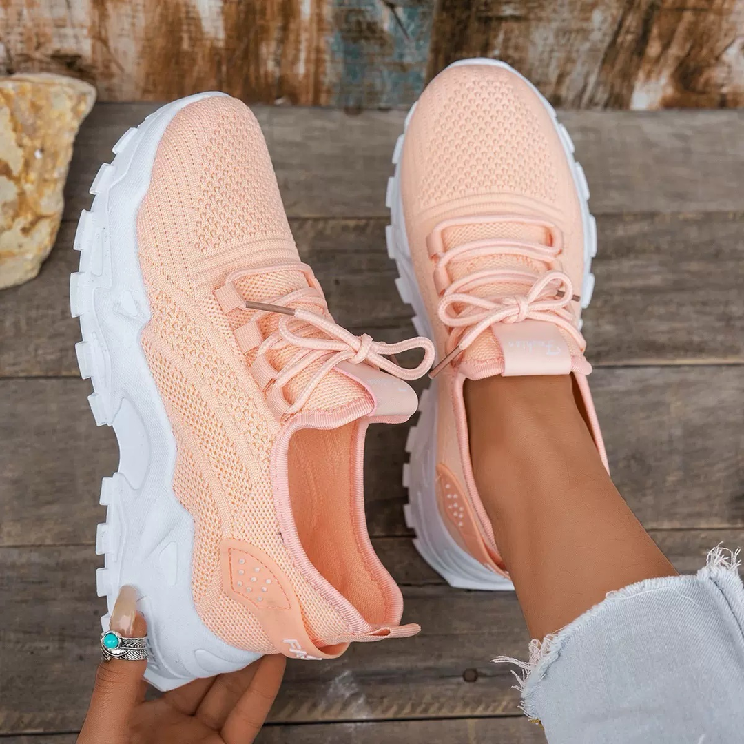 Women's pain-relieving orthopedic walking shoes, featuring excellent arch support.