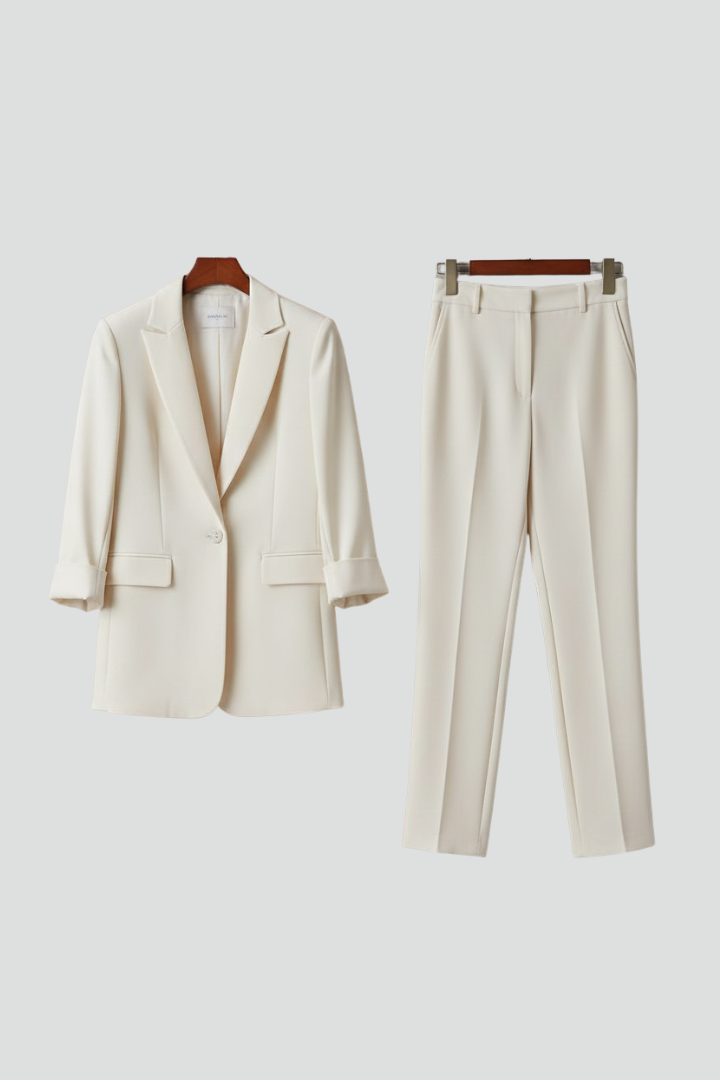 Women's tailored blazer & straight-leg trousers set, perfect for office, business casual, or formal wear.
