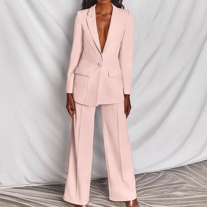 Elegant women's tailored blazer & wide-leg trousers suit. Ideal for formal wear, office, or evening events.