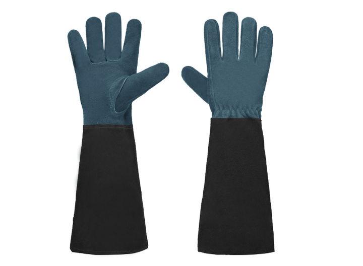 Women's breathable thorn-proof long gardening gloves, perfect for pruning roses and general garden tasks.