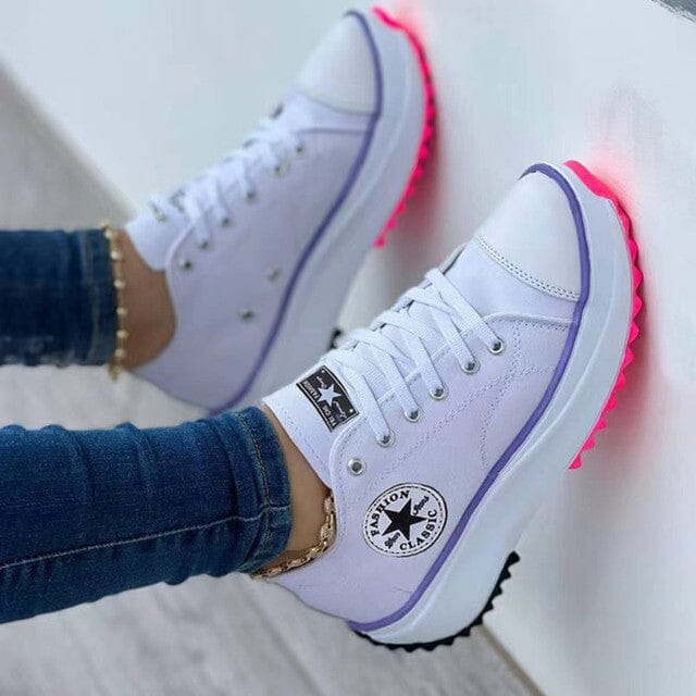 Women's trendy chunky sole sneakers in white, perfect for everyday comfort & versatile street style.