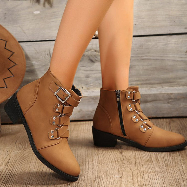 Women's fashion ankle boots, vintage block heel in brown. Versatile and stable.