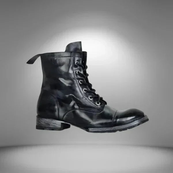 Stylish women's vintage lace-up combat boots, featuring a classic design for a fashionable rugged look.