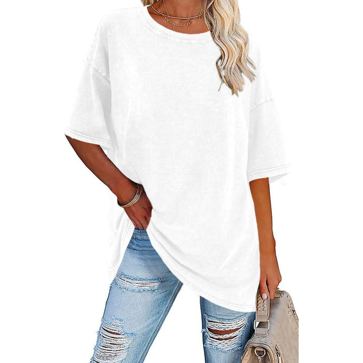 Vintage inspired oversized tee for women, short sleeve, relaxed fit, trendy casual wear.