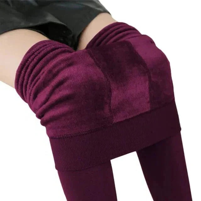 Women's thermal leggings for winter. High-waist, warm, & stretchy. Perfect for cold weather comfort.